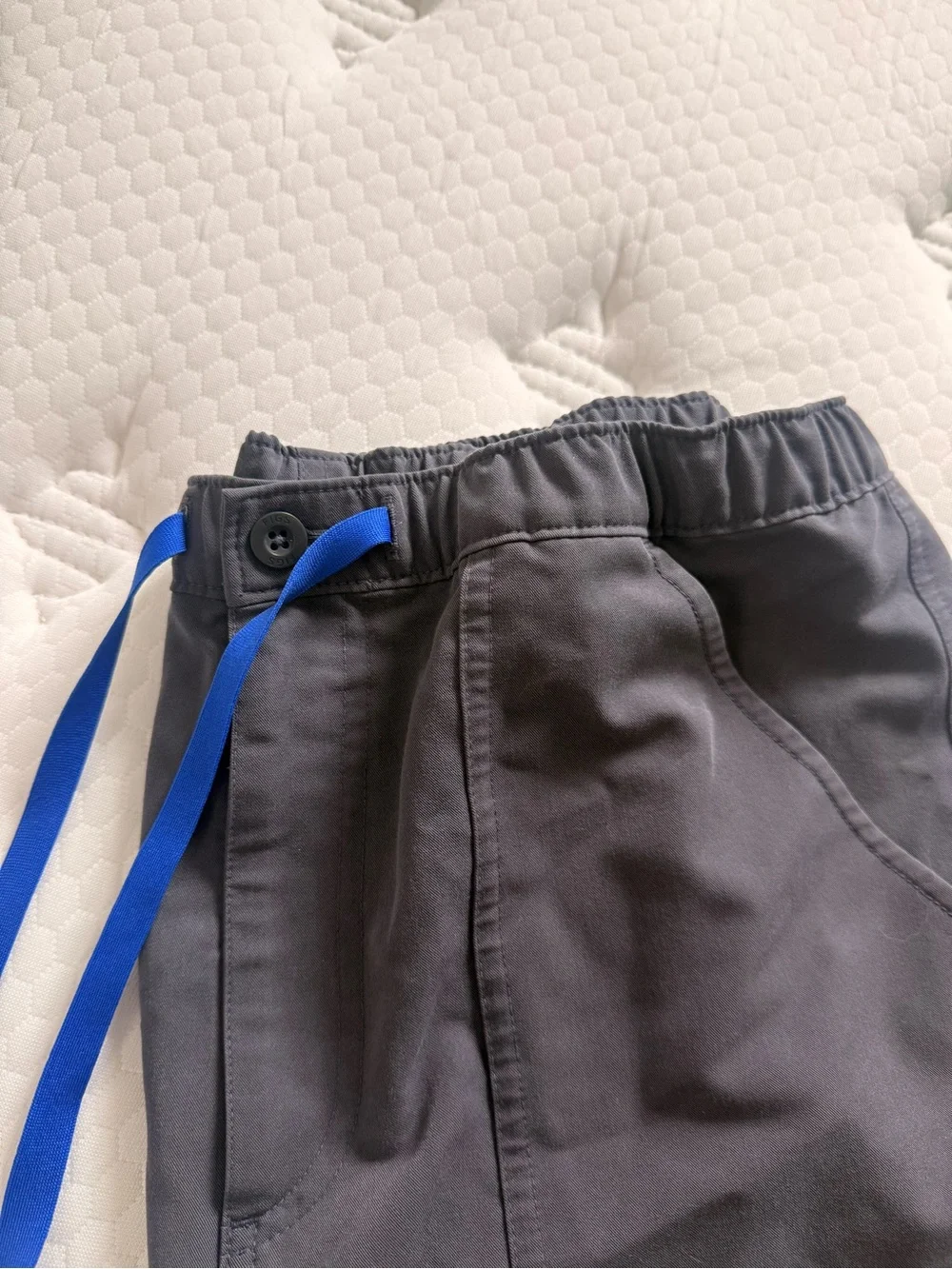Figs Men's Charcoal Joggers with Blue Drawstring
